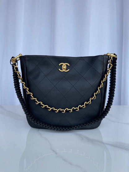 Chanel Luxury Handbag Style 367 Rovelle Bags