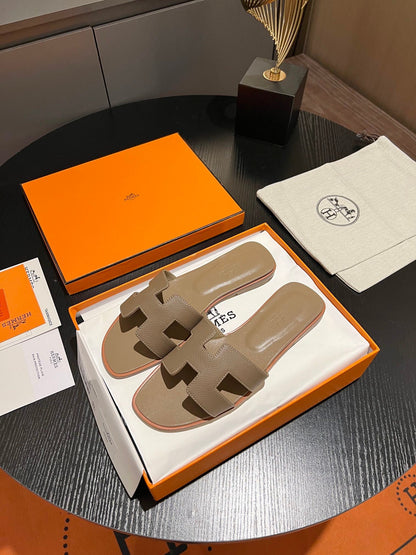 Hermes Oran Sandal
