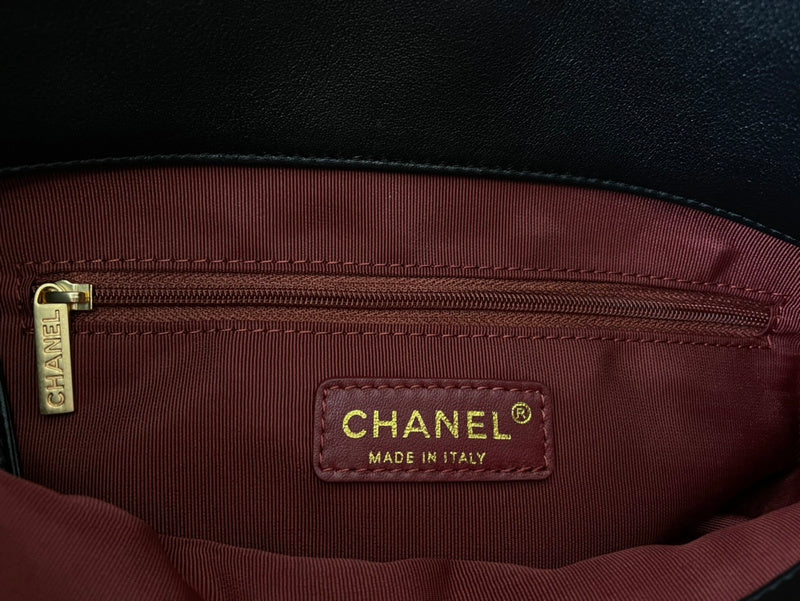 Chanel Luxury Handbag Style 618 Rovelle Bags
