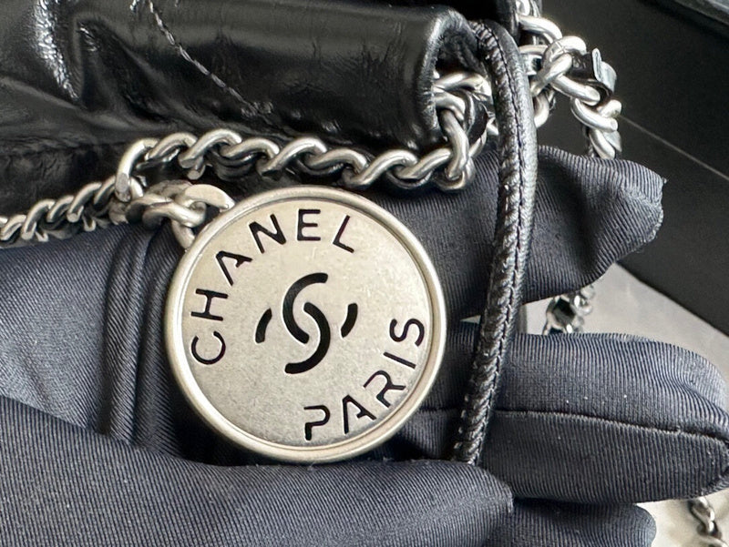 Chanel Luxury Handbag Style 61 Rovelle Bags
