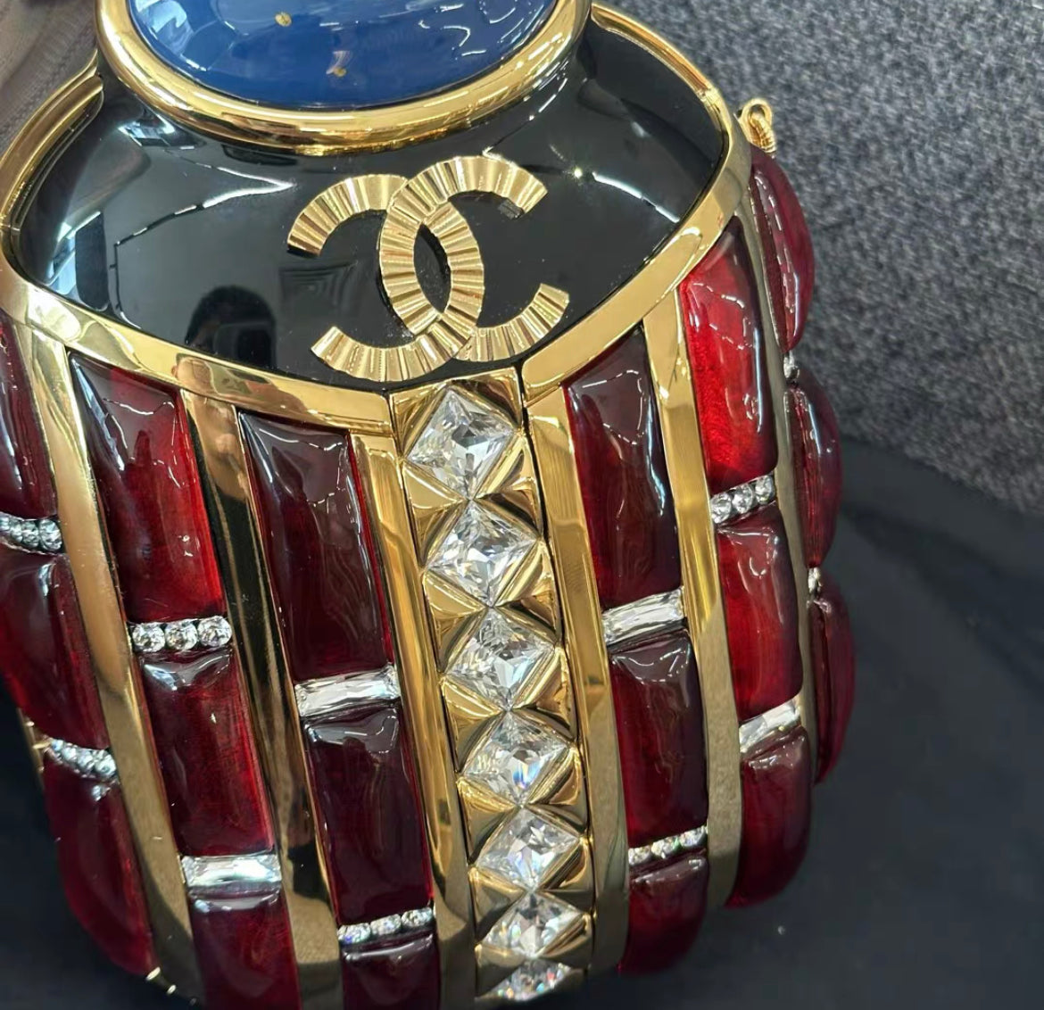 Chanel Luxury Leather Red Shoulder Bag Red Rovelle Bags