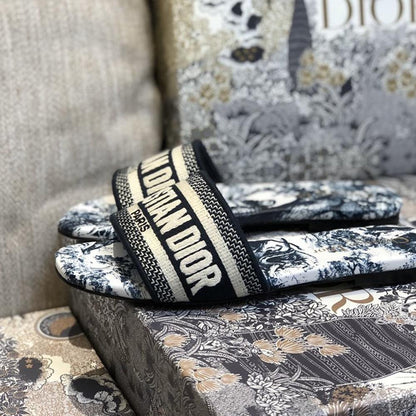 Dior Dway Slides