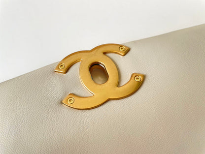 Chanel Luxury Handbag Style 602 Rovelle Bags