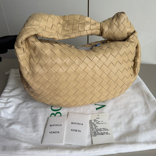 Bottega Veneta Jodie Small Lambskin Leather Beige Oats 36cm