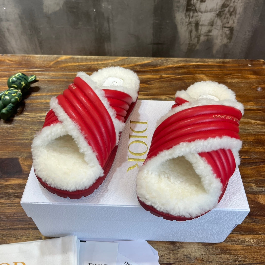Christian Dior D - Cross Slide