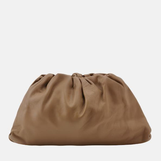 Bottega Veneta Pouch Calfskin Leather Caramel Brown Large