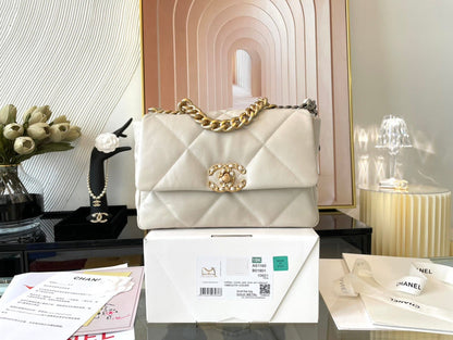 Chanel Luxury Handbag Style 602 Rovelle Bags
