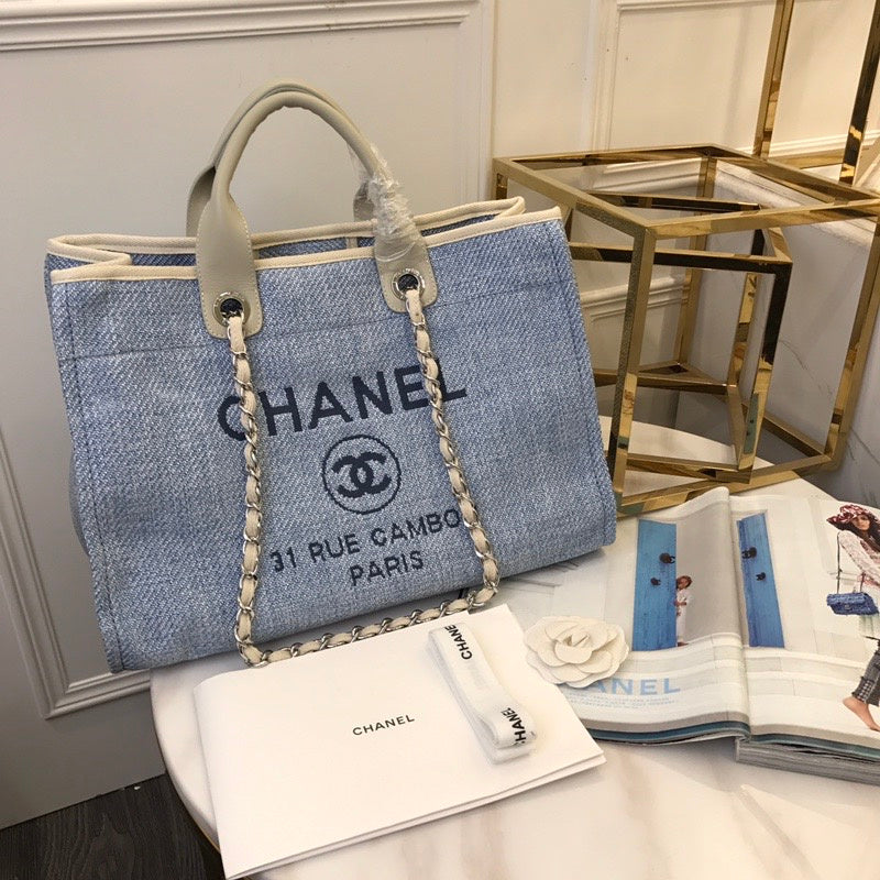 Chanel Luxury Handbag Style 557 Rovelle Bags