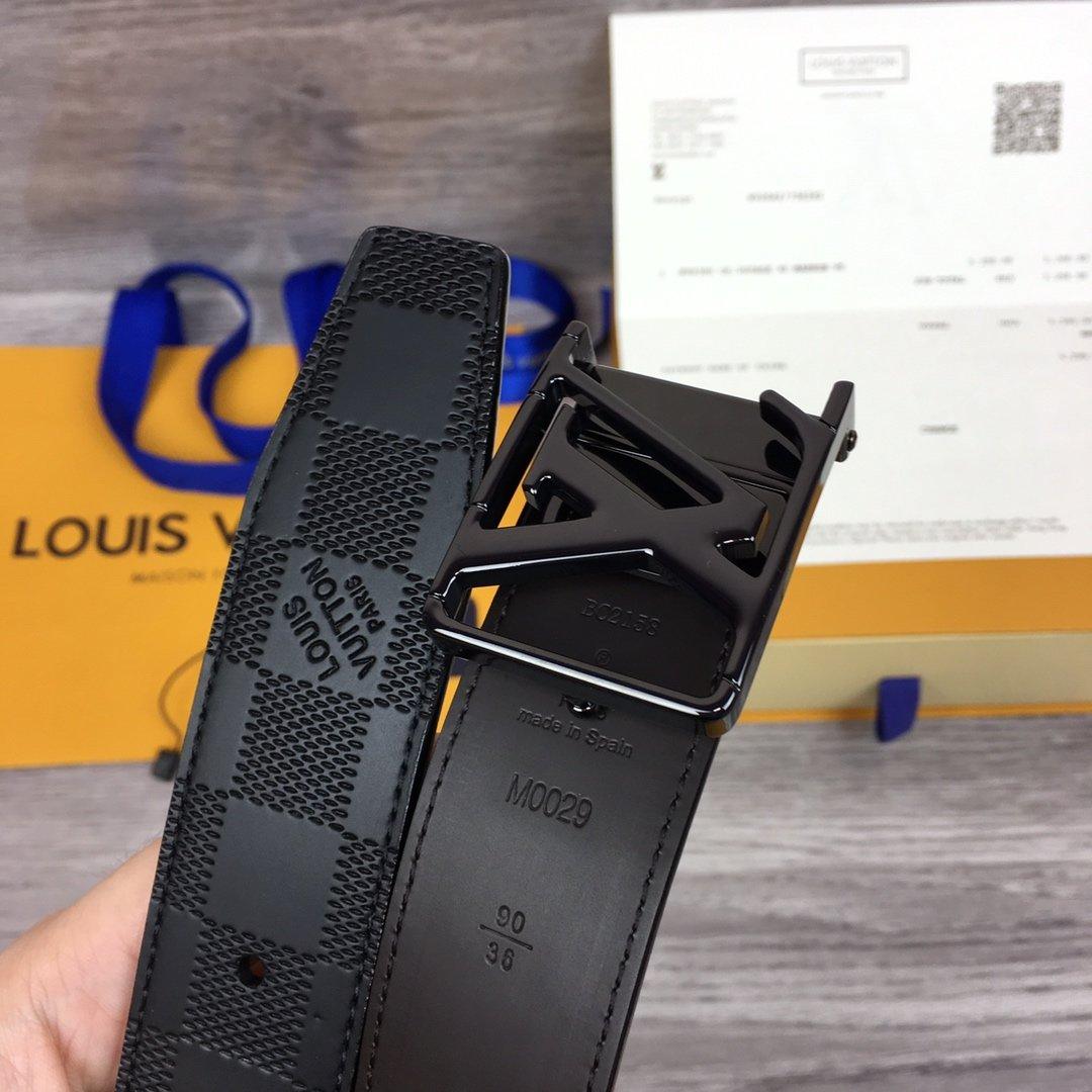 Leather Belt Louis Vuitton