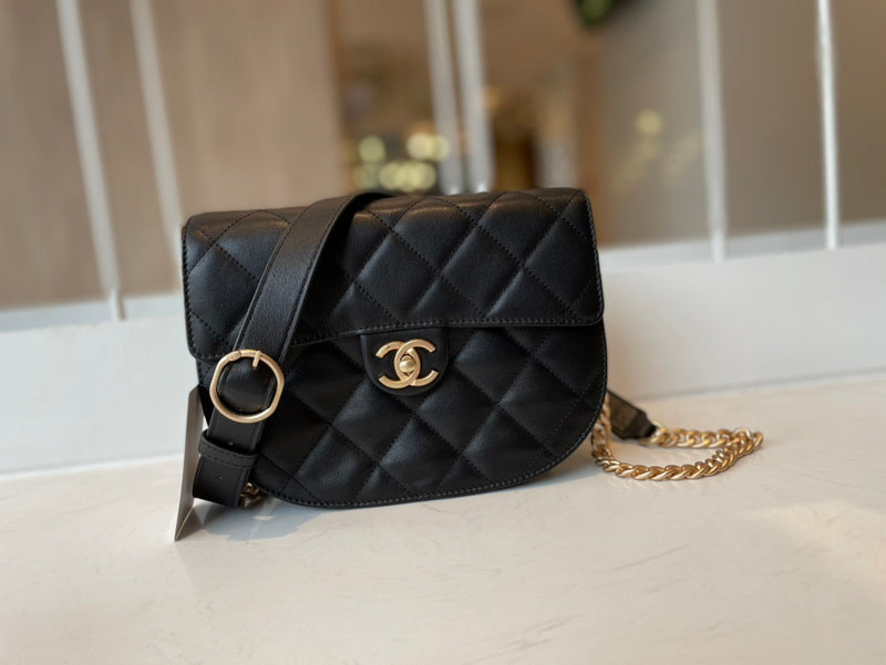 Chanel Luxury Handbag Style 616 Rovelle Bags