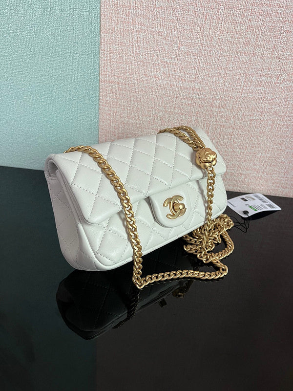 Chanel Luxury Handbag Style 70 Rovelle Bags