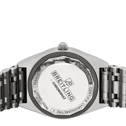 Stainless Steel Diamond Bezel 32mm Chronomat Quartz Watch Silver A77310591A1A1