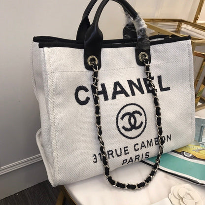 Chanel Luxury Handbag Style 551 Rovelle Bags