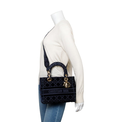 Christian Dior 2020 Navy Toile De Jouy Embroidery Medium Lady D-Lite Bag Rovelle Bags