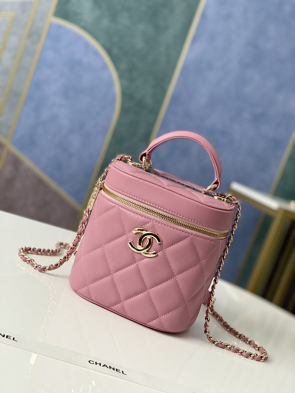 Chanel Luxury Handbag Style 656 Rovelle Bags