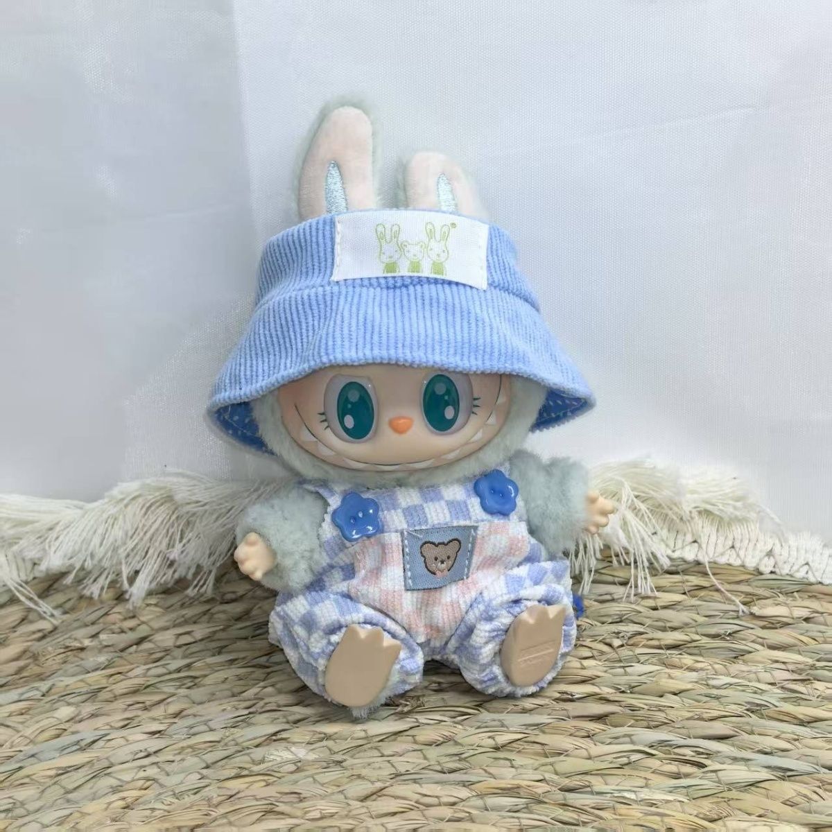 [Baby + Baby Clothes] First and second generation keychain Labubu clothes pendant Labubu baby clothes big brand set two-piece set cute