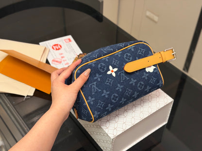 High-End Women's Fashion Handbags-15
