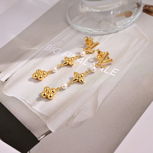 High-Quality, Stylish Stud Earrings