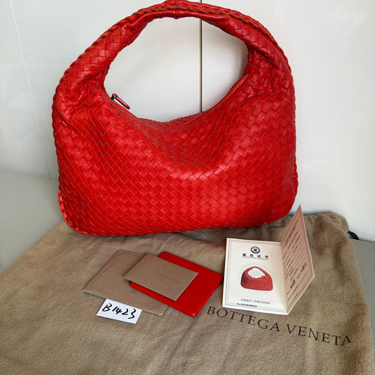 Bottega Veneta Hobo Bag leather Bright Red Medium 40cm