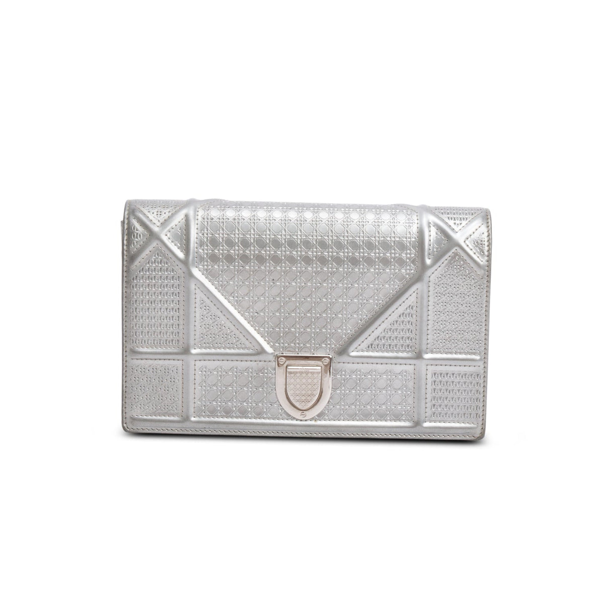 Christian Dior Silver Metallic Patent Calfskin Micro-Cannage Diorama Wallet on Chain Rovelle Bags