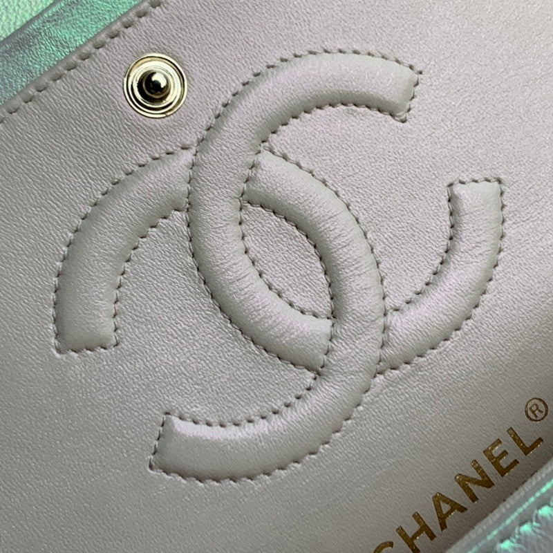 Chanel Luxury Handbag Style 586 Rovelle Bags