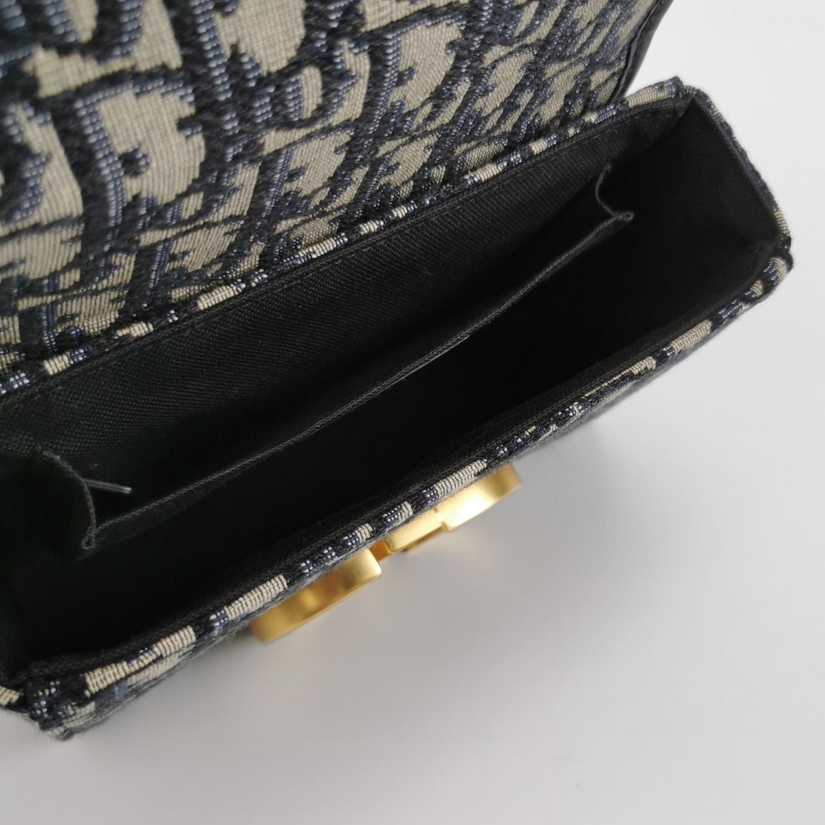 Dior 30Montaigne Mini Bag In Oblique Canvas And Calfskin With Cd Logo 250518781198075 Rovelle Bags