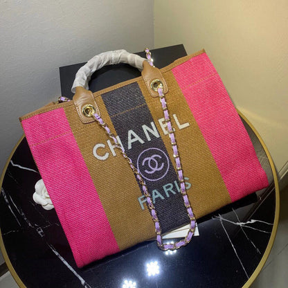 Chanel Luxury Handbag Style 559 Rovelle Bags