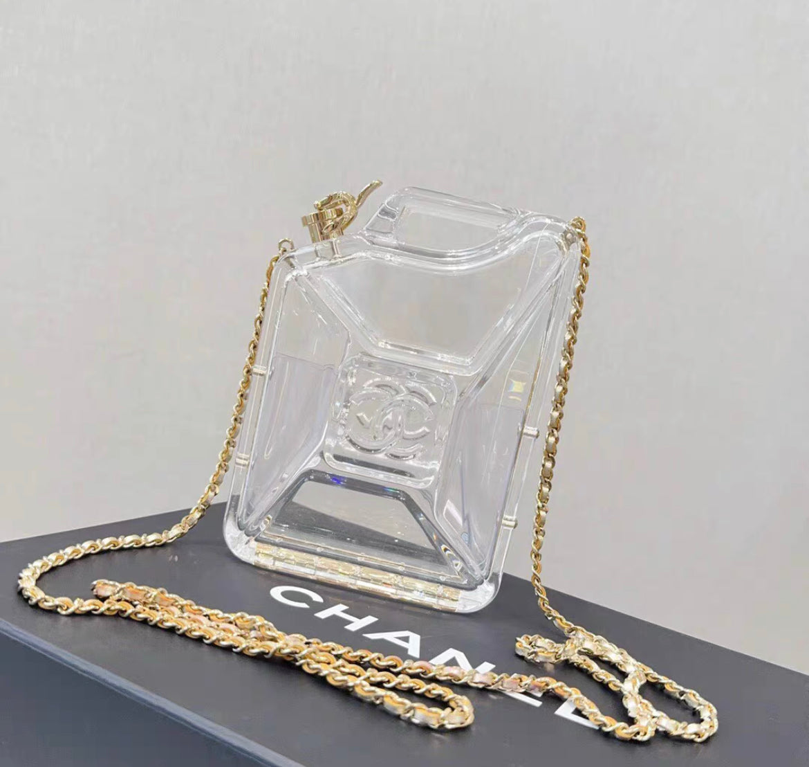 Chanel Luxury Leather Gold Clutch Style 2 Rovelle Bags