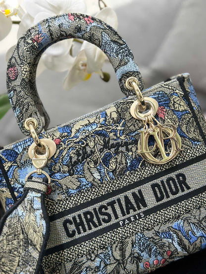 Christian Dior Medium Lady D Lite Bag