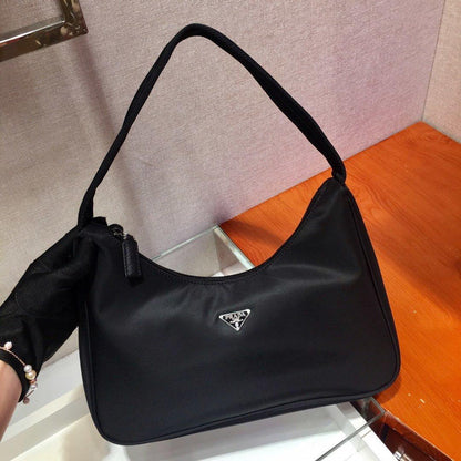 Re-Edition 2000 Nylon Mini Bag