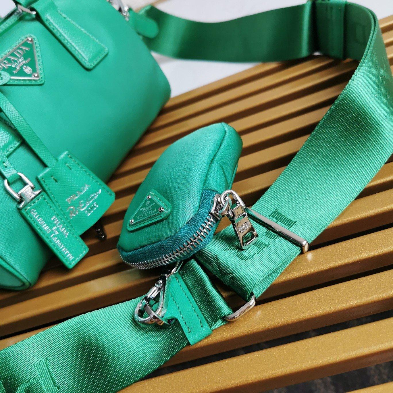 Prada Re-Edition 2005 Nylon Bag