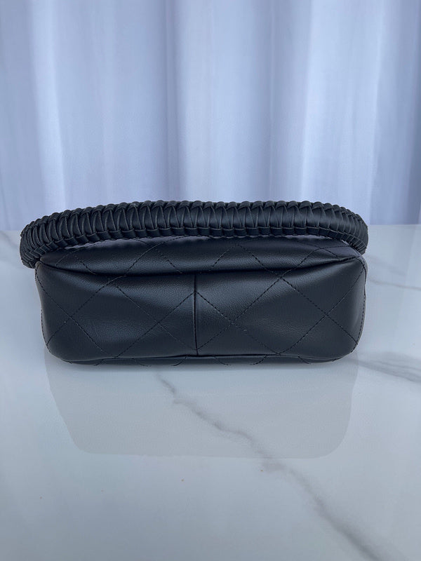 Chanel Luxury Handbag Style 367 Rovelle Bags