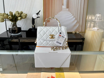 Chanel Luxury Handbag Style 631 Rovelle Bags