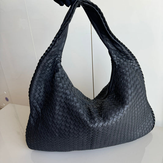 Bottega Veneta Veneta Hobo Large Black 54cm Lambskin Leather