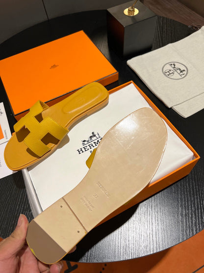 Hermes Oran Sandal