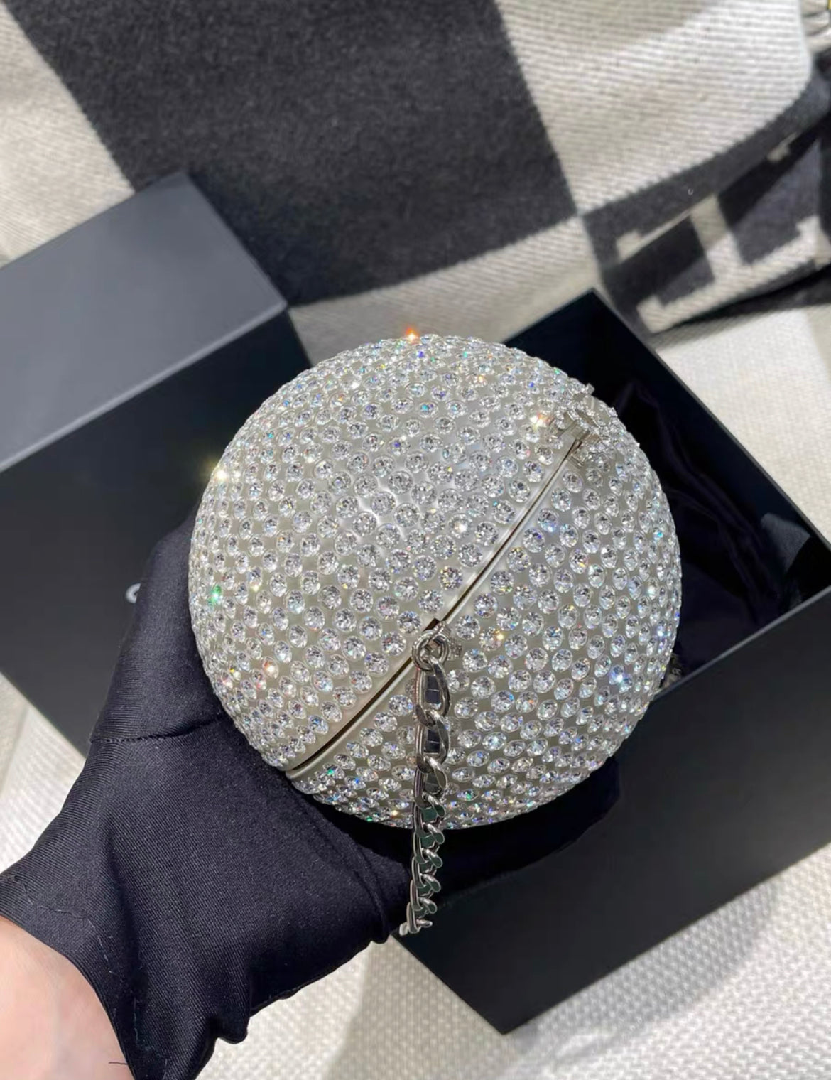 Chanel Luxury Leather Silver Clutch Rovelle Bags