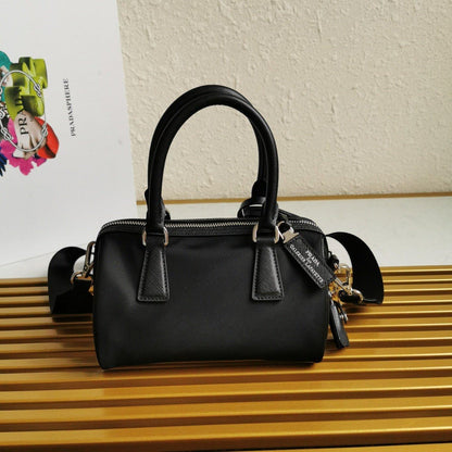 Prada Re-Edition 2005 Nylon Bag