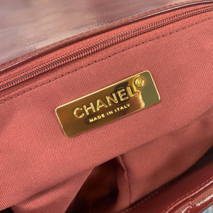 Chanel Luxury Handbag Style 570 Rovelle Bags