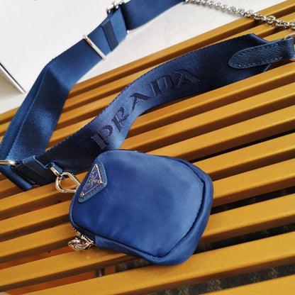 Prada Re-Edition 2005 Nylon Bag