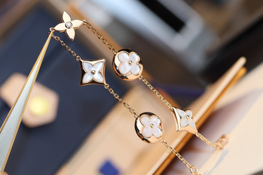 Four-Leaf Clover Bracelet
