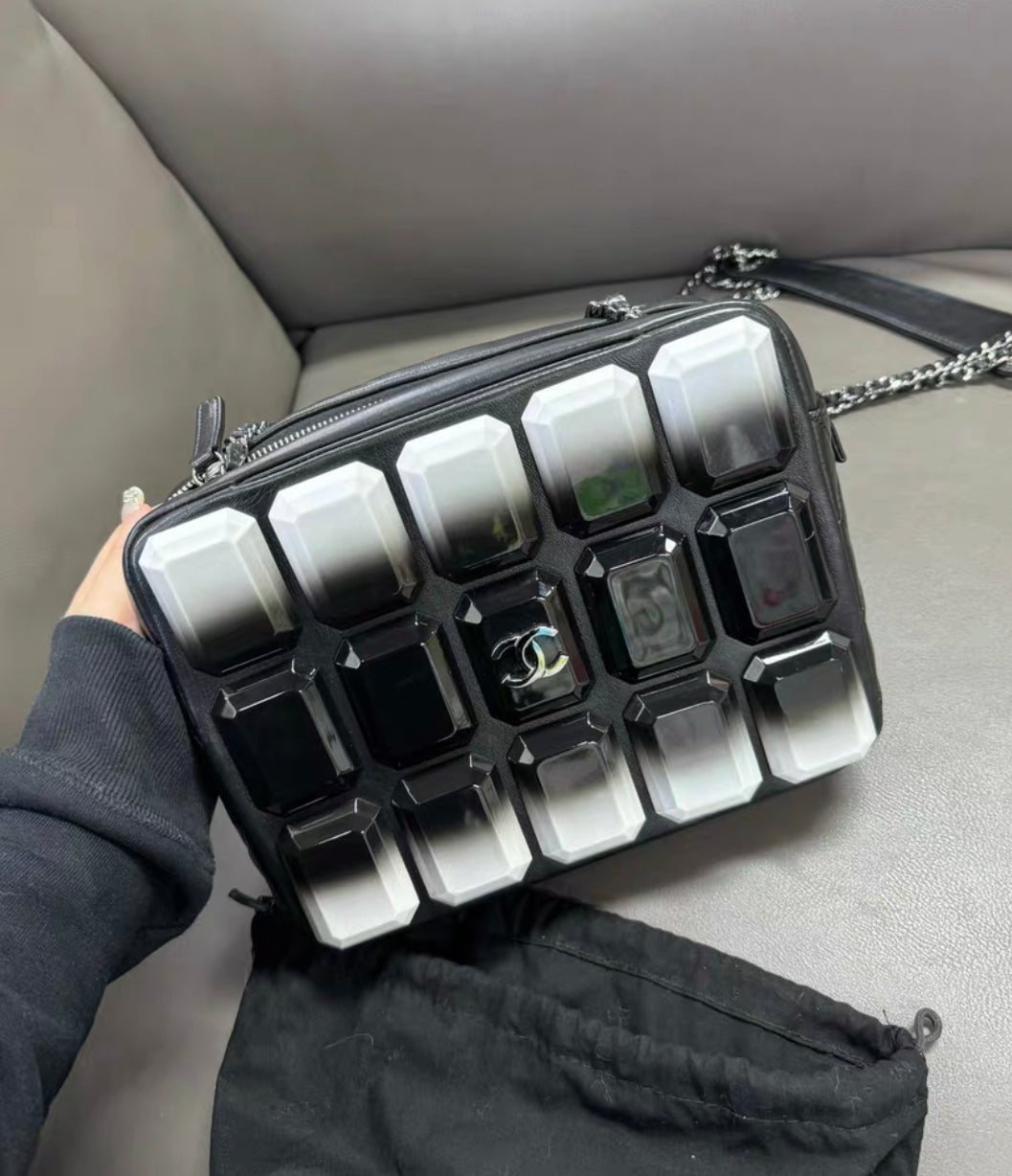 Chanel Black Shopping Pop Art Gradient 2014 Runway Large Tote Rovelle Bags