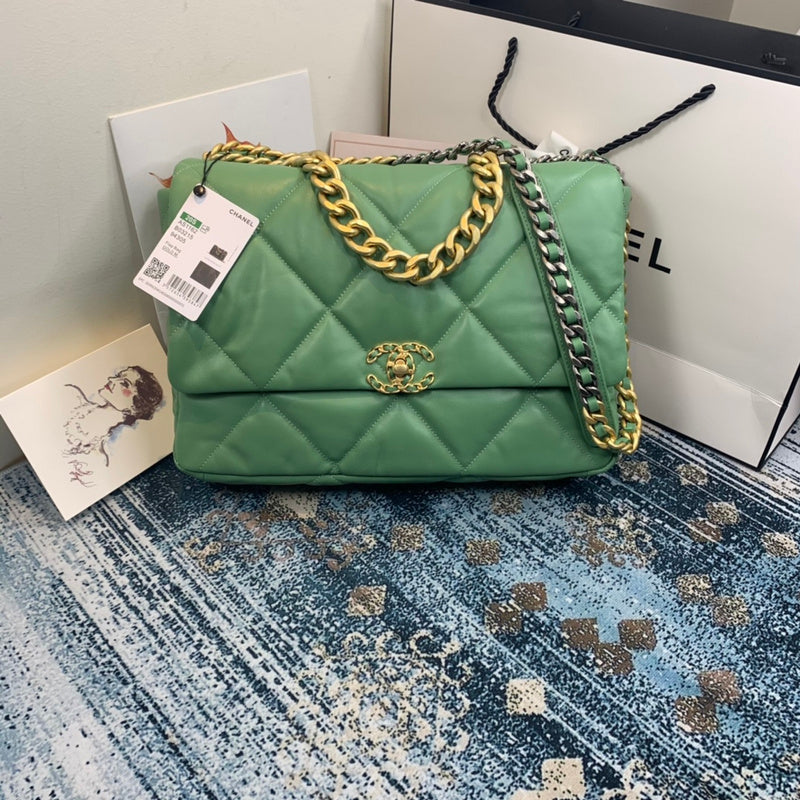 Chanel Luxury Handbag Style 593 Rovelle Bags