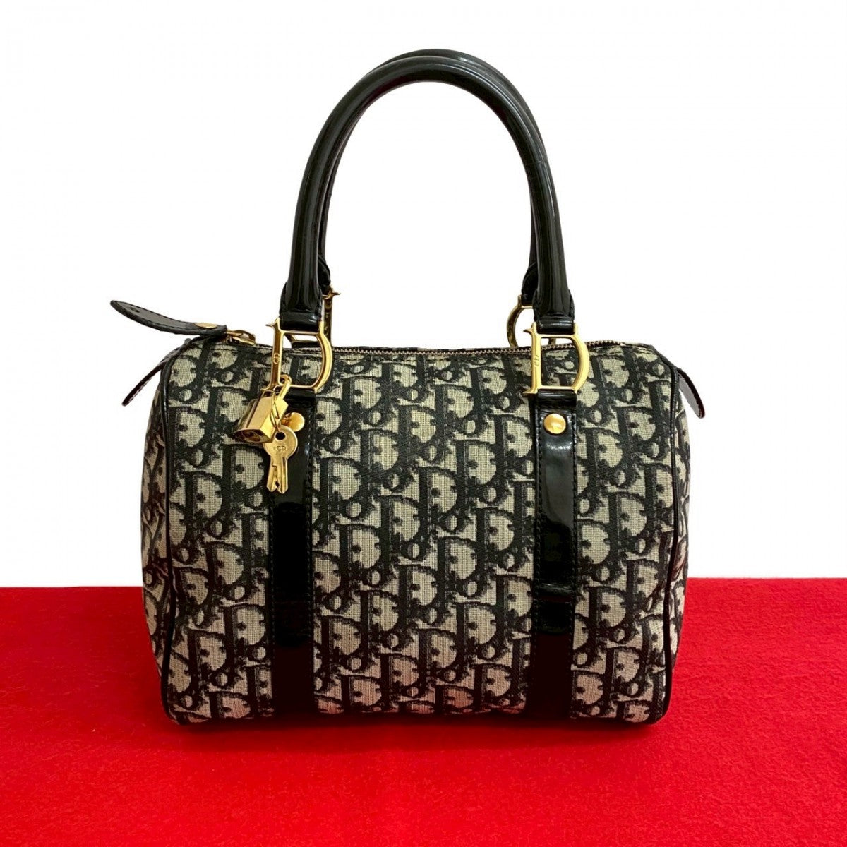Dior Handbag Patent leather black Rovelle Bags