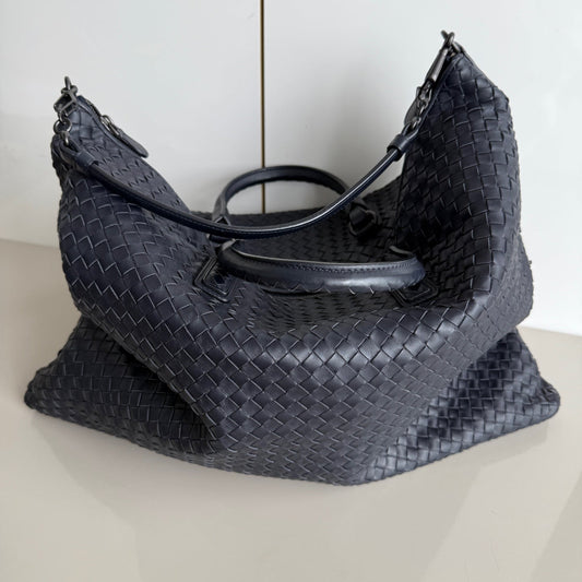 Bottega Veneta Maxi Convertible Tote Bag Dark Navy Leather 50cm
