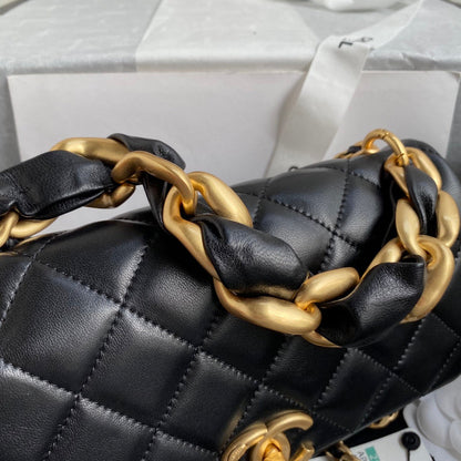 Chanel Luxury Handbag Style 626 Rovelle Bags