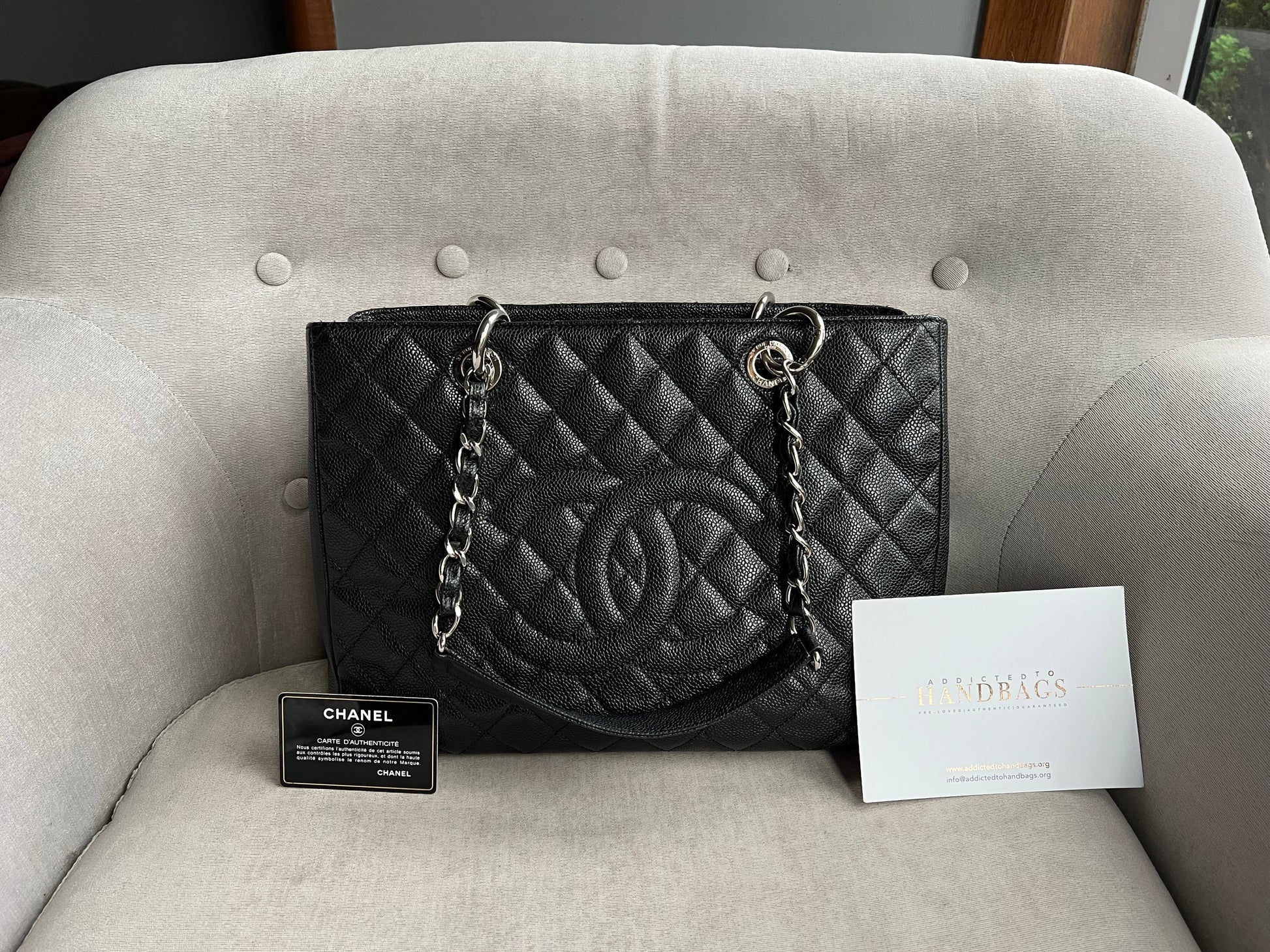 Chanel Caviar Black Silver Tote Style Rovelle Bags