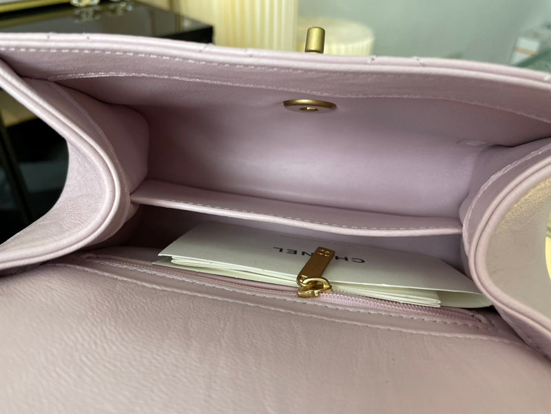 Chanel Luxury Handbag Style 630 Rovelle Bags