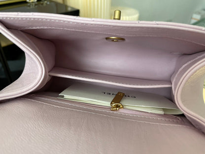 Chanel Luxury Handbag Style 630 Rovelle Bags