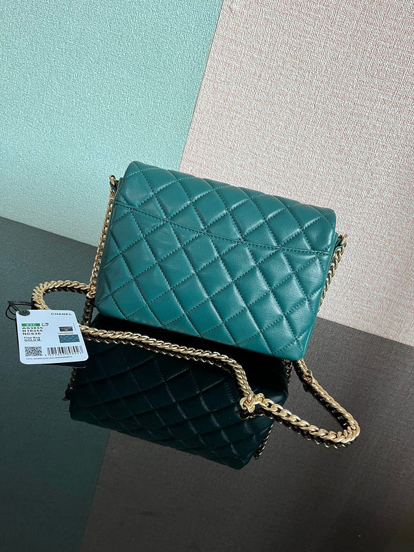 Chanel Luxury Handbag Style 51 Rovelle Bags