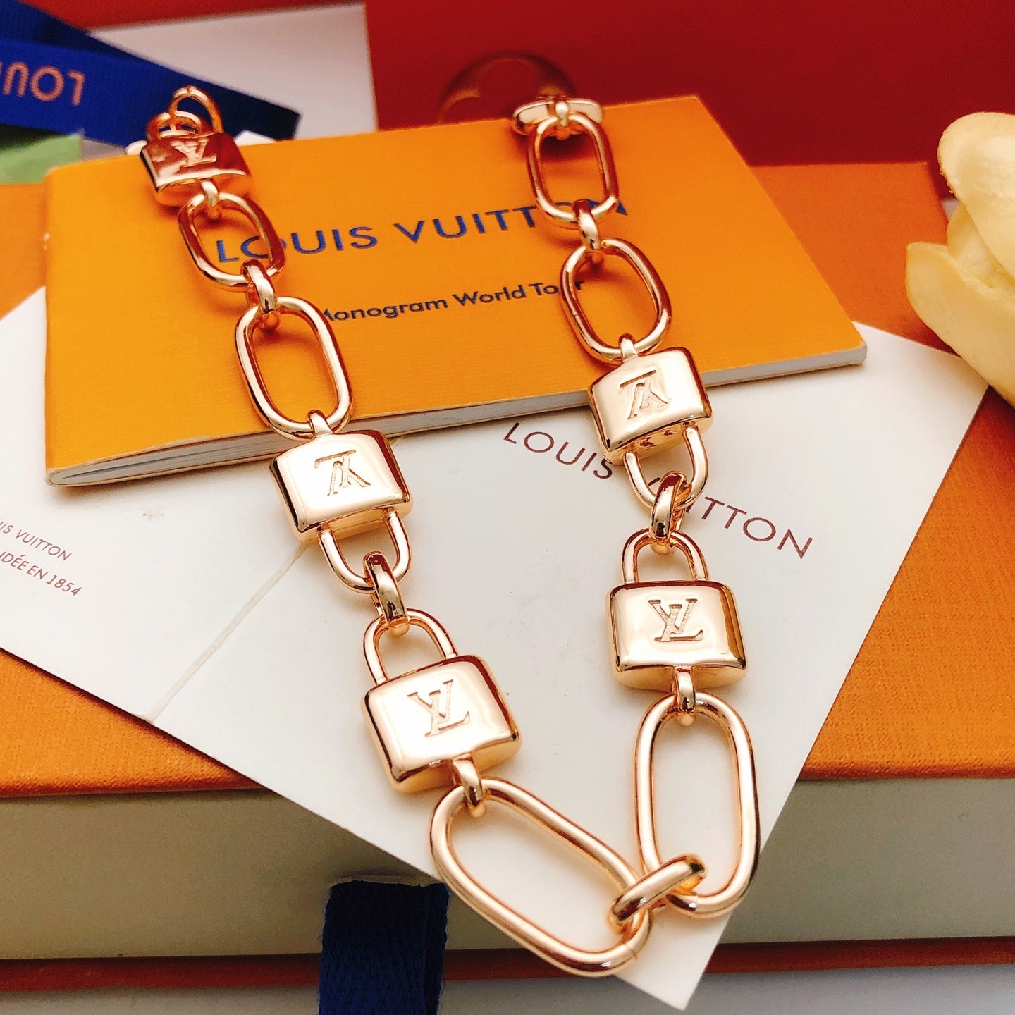 Lock Clasp Necklace